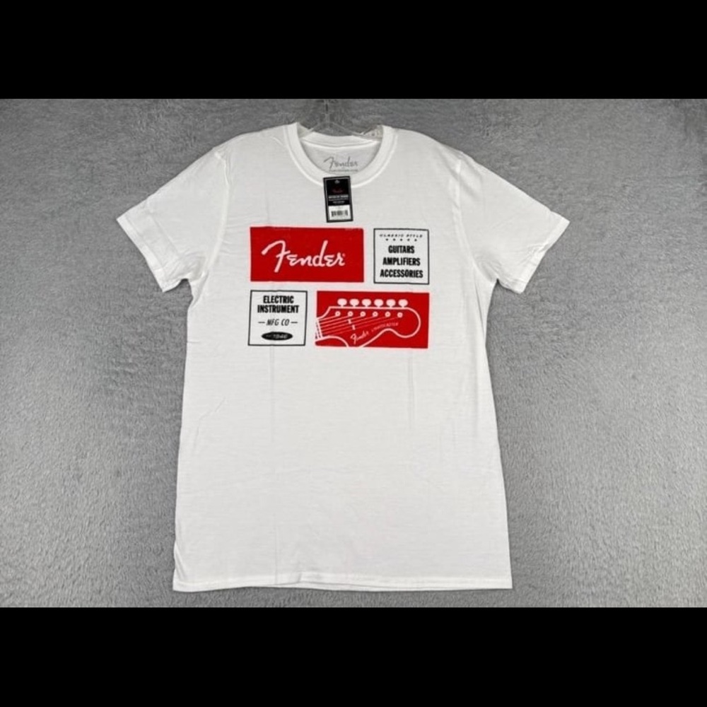 Fender Red and White Graphic Tee Men Medium